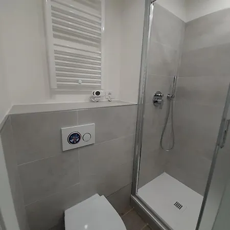 Casa Vitruvio 43 *
